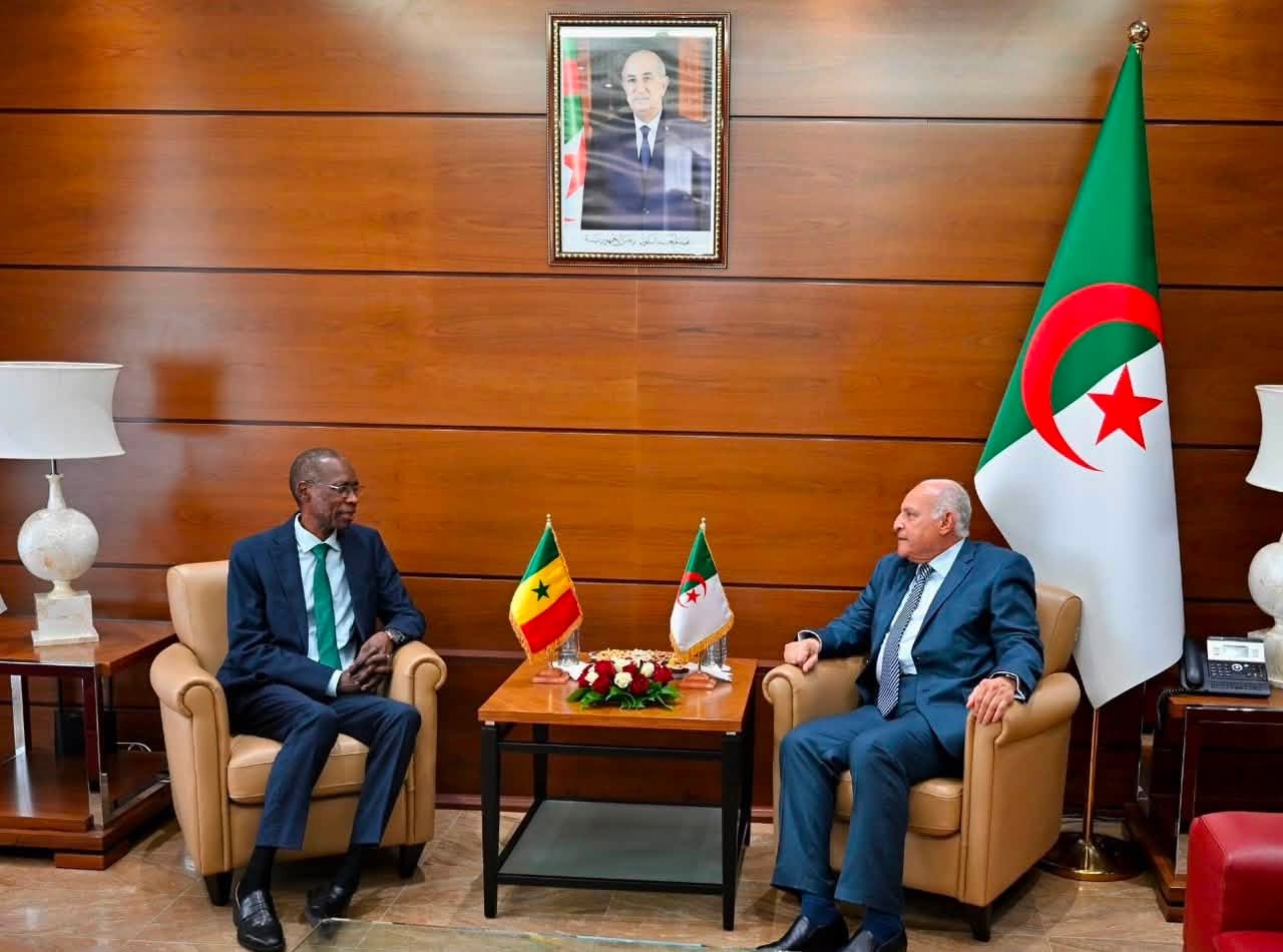 Coopération Sénégal-Algérie : Cheikh Niang et Ahmed Attaf s'engagent à dynamiser l'axe Dakar-Alger