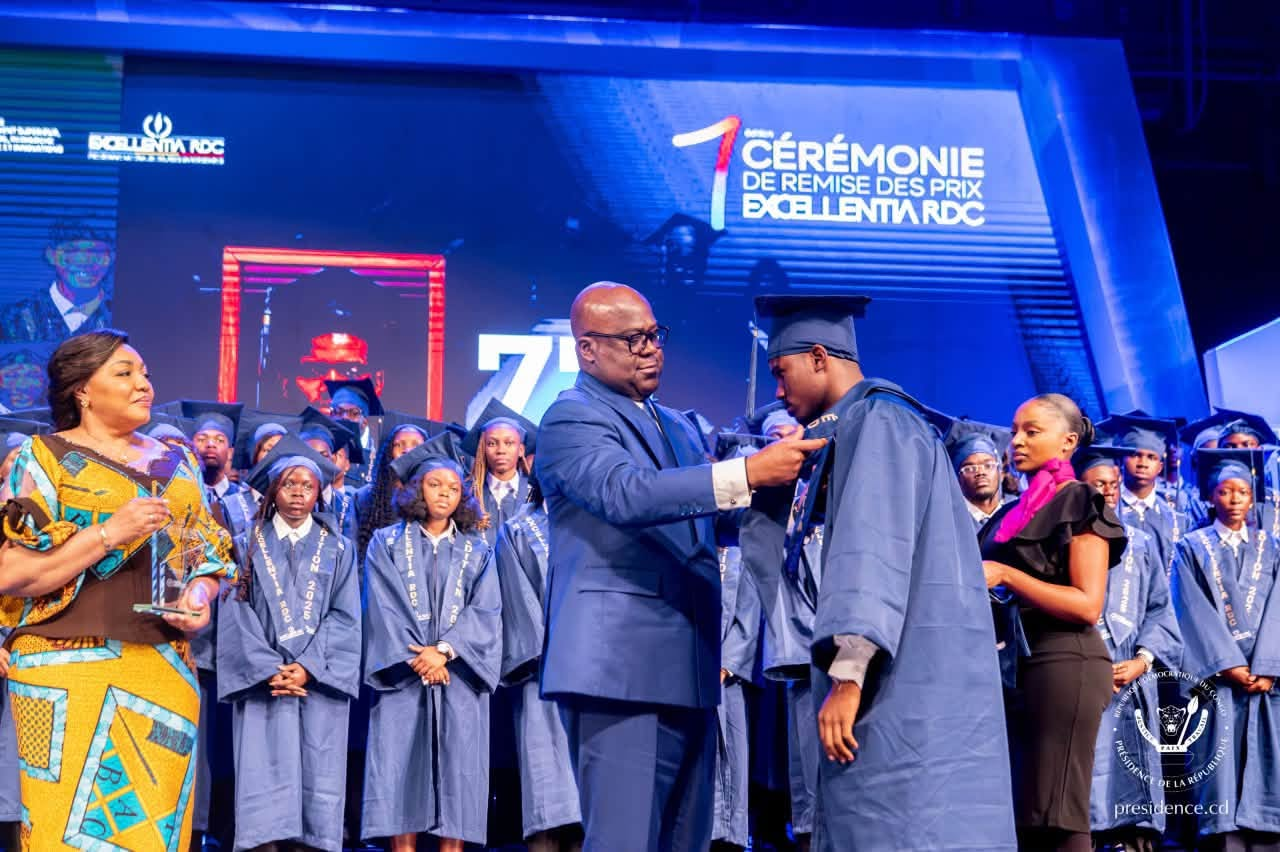 RDC: Tshisekedi lance la première édition du programme de bourses universitaires "Excellentia RDC"