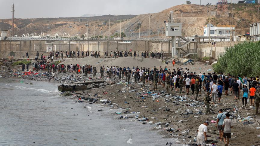 Tragédie à Ceuta : Au moins 34 morts lors d'une traversée massive, l'armée espagnole déployée et vive tension avec Rome