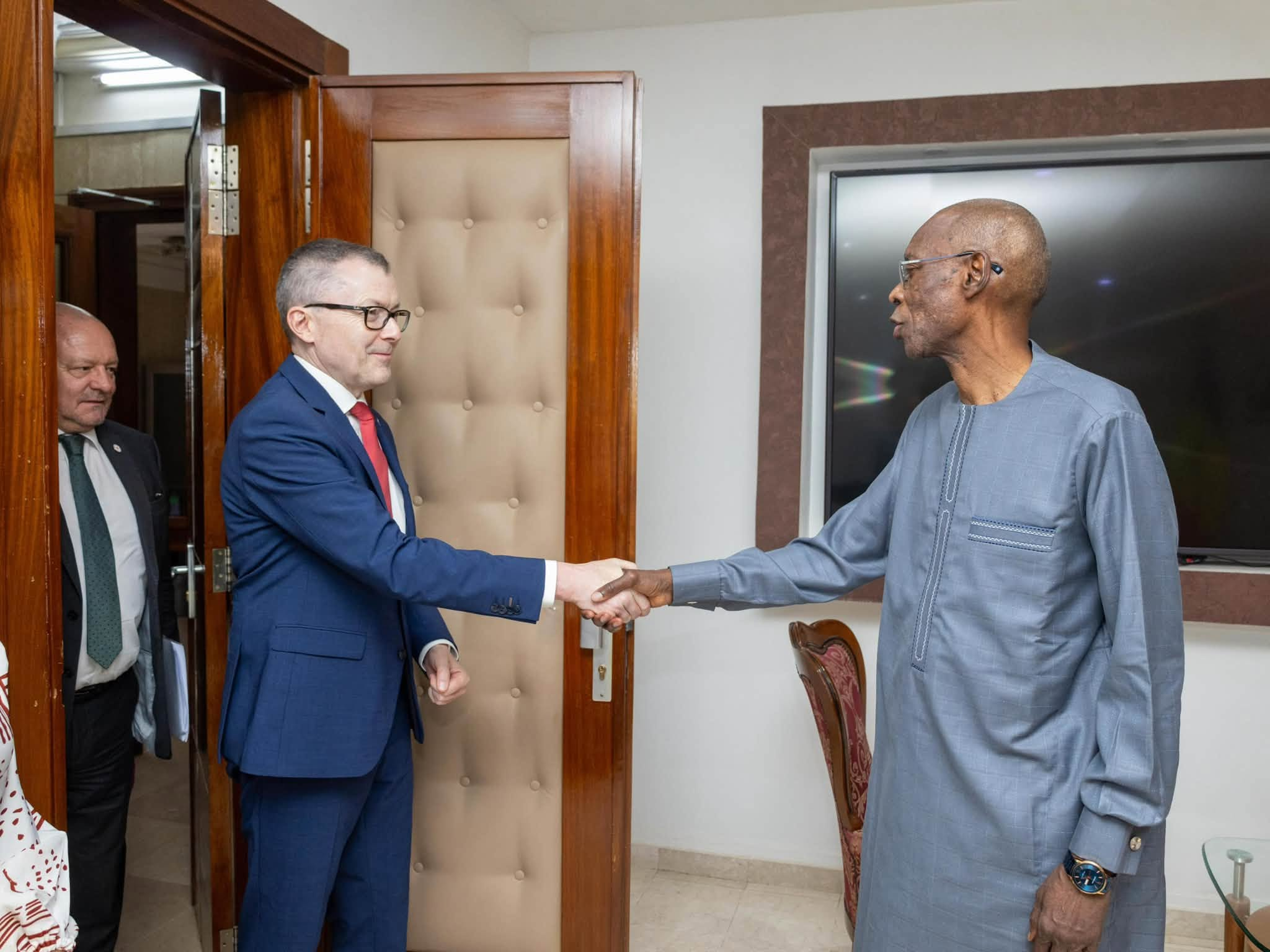 Sénégal-CICR: Cheikh Niang échange avec Jürg Lauber sur le renforcement de la coopération humanitaire