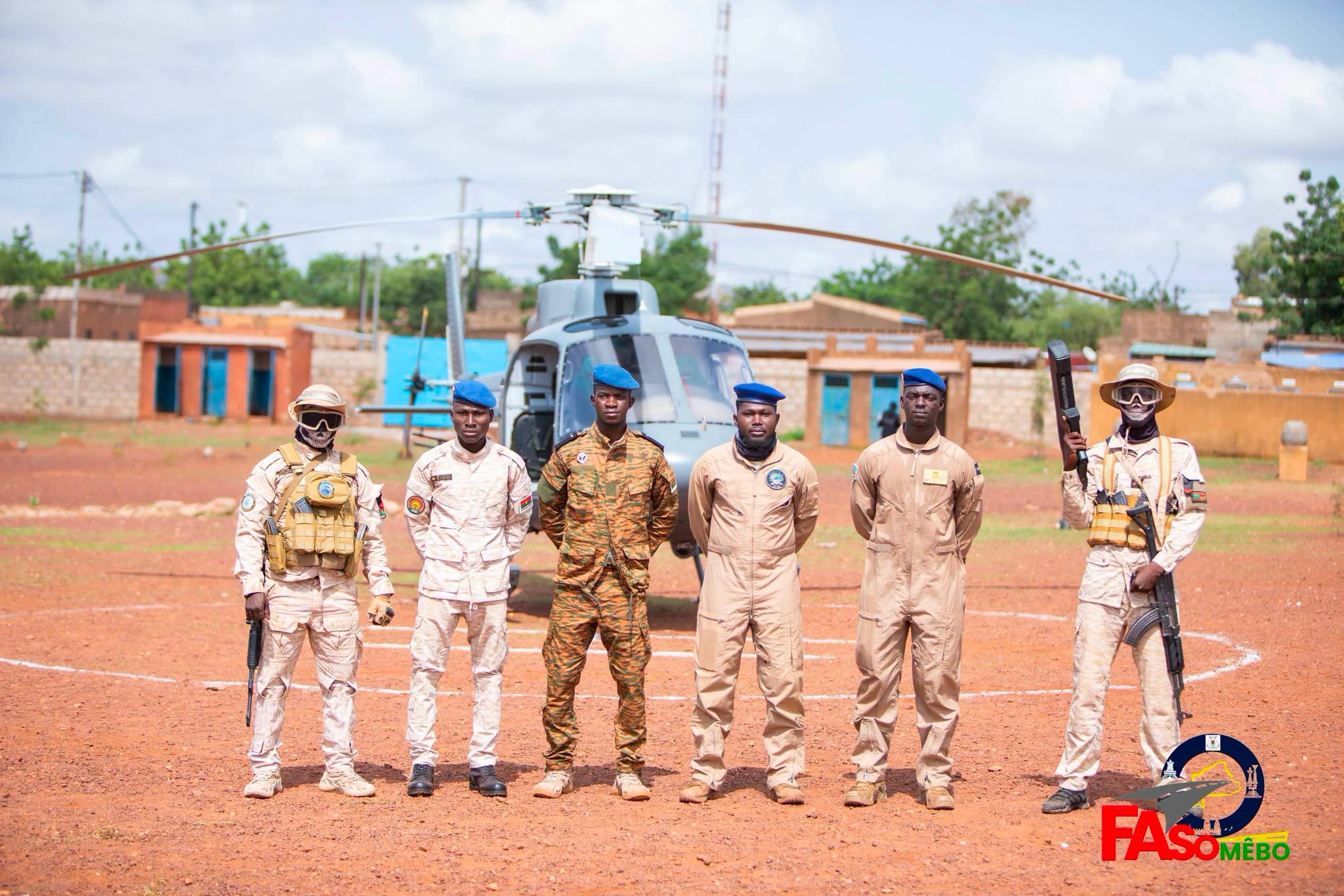 Sécurité & Jeunesse / Kaya : Immersion patriotique des campeurs de « Faso Mêbo » à la 1ʳᵉ Région militaire au Burkina Faso