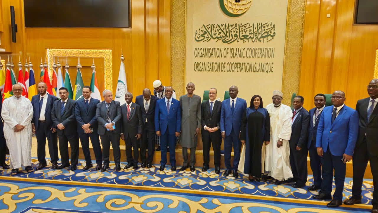 OCI : Cheikh Niang réaffirme le soutien du Sénégal à un État palestinien lors de la 23e session extraordinaire à Djeddah