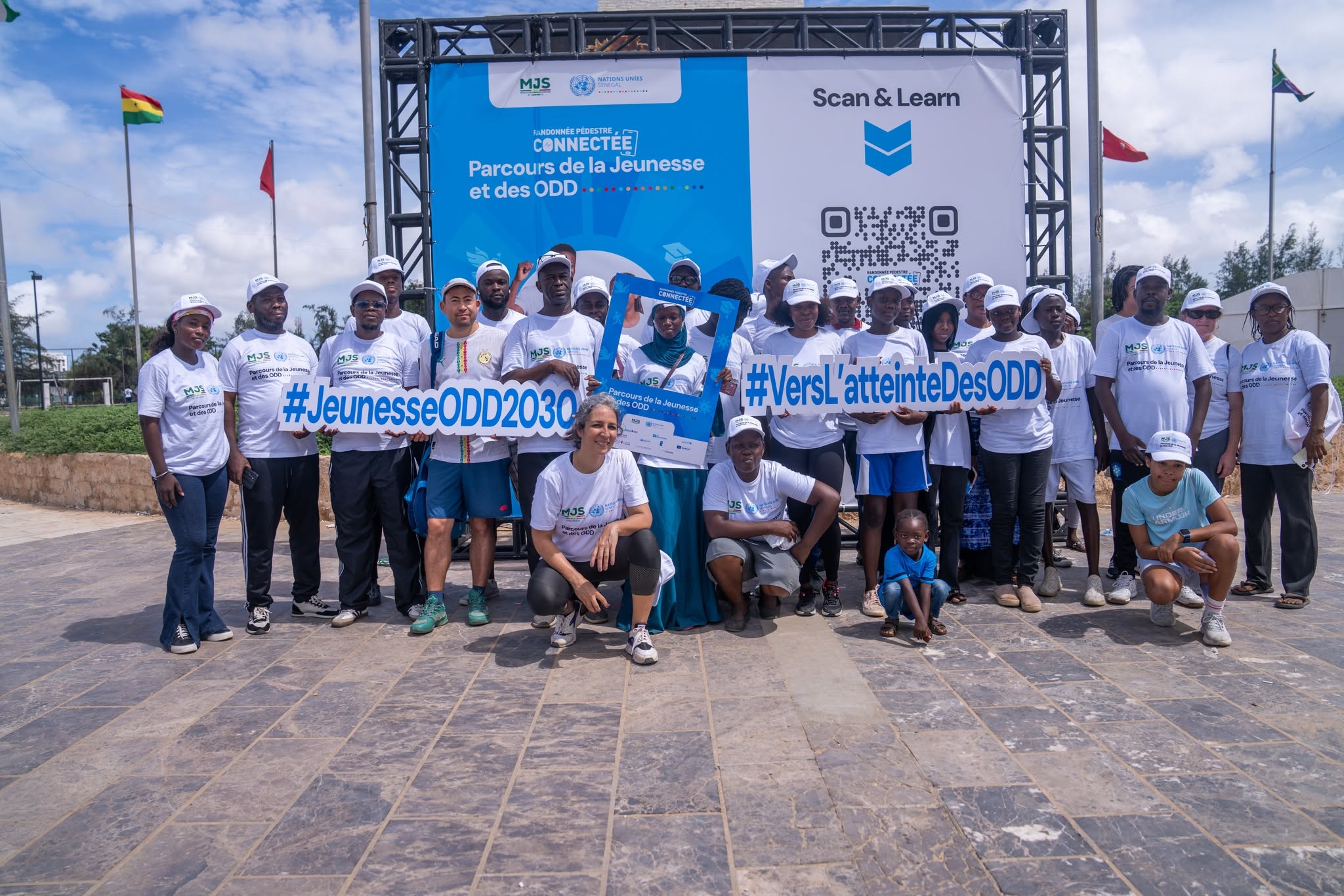 Sénégal : plus de 300 jeunes mobilisés à Dakar pour une randonnée connectée dédiée aux ODD