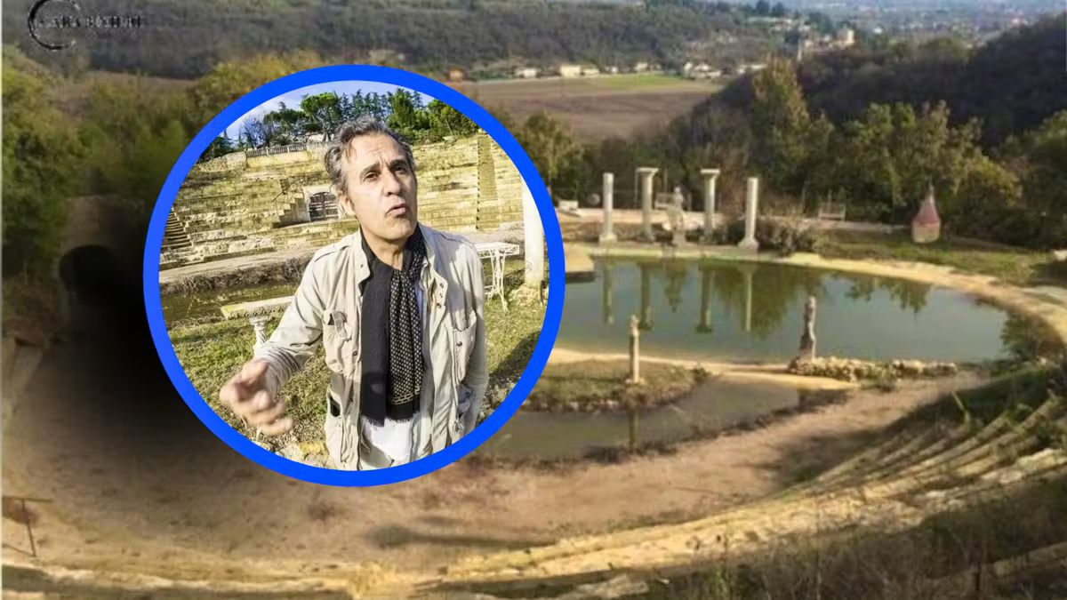 Il faisait payer des touristes pour visiter un « amphithéâtre grec antique »… entièrement construit de toutes pièces