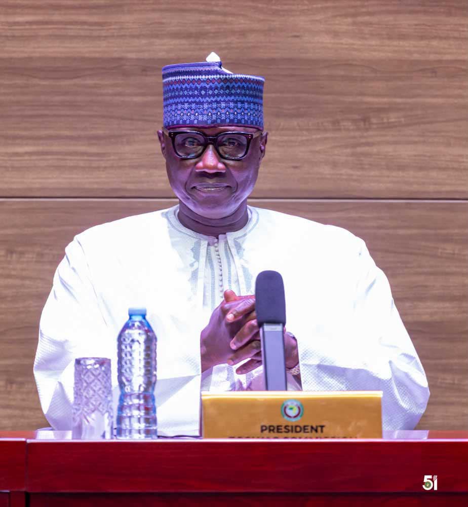 CEDEAO: Le Ministre Cheikh Niang installe officiellement le Général Birame Diop à la présidence de la Commission à Abuja