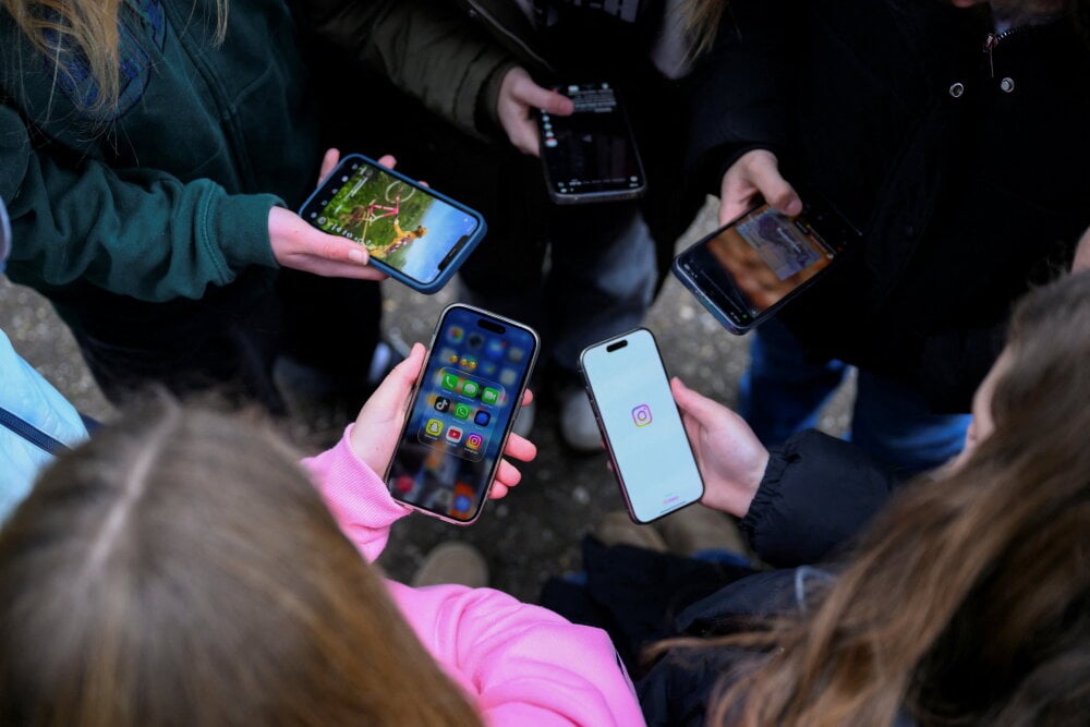 France : le débat sur l’interdiction des réseaux sociaux aux moins de 15 ans s’intensifie