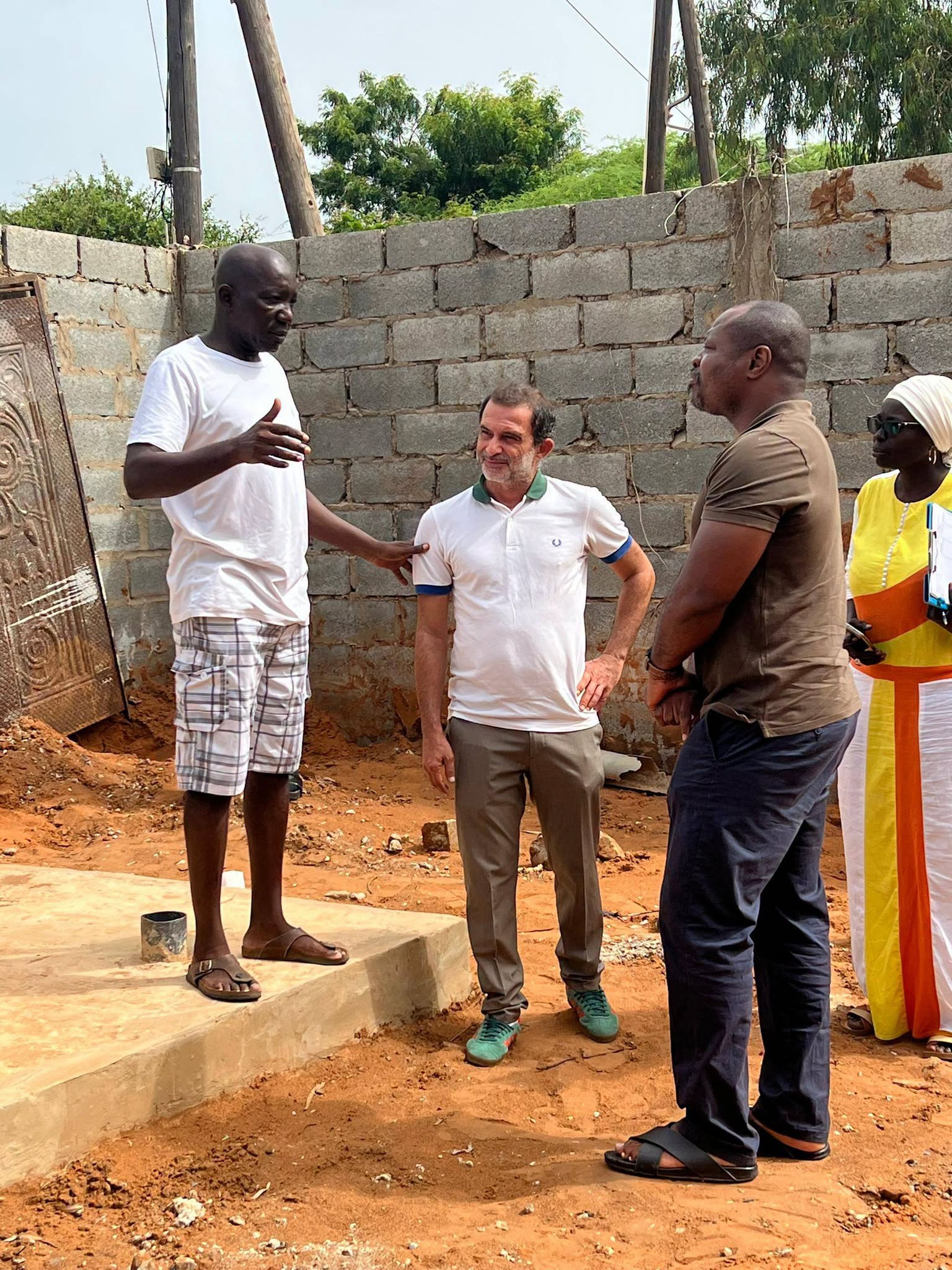 Ngaparou : Guy Marius Sagna aux côtés des riverains opposés à l'installation d'une antenne Sonatel