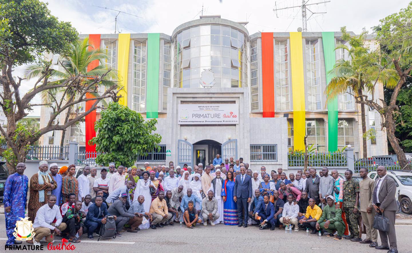 Administration du territoire (Guinée) : La population de la nouvelle préfecture de Tokounou reçue par le Premier ministre Amadou Oury Bah
