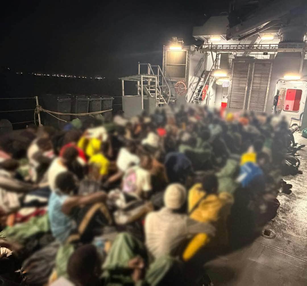 Sécurité maritime : La Marine nationale secourt 107 migrants clandestins au large de Dakar