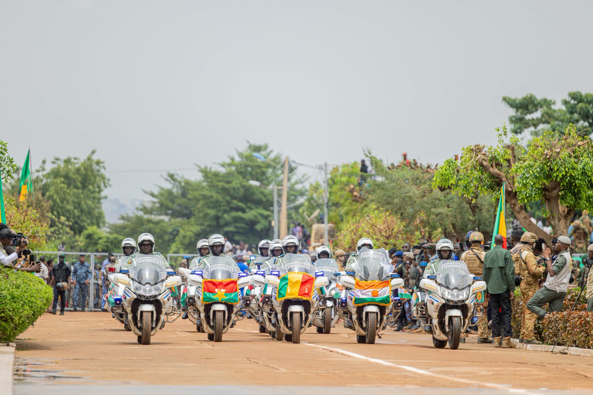 Mali : Assimi Goïta préside les cérémonies du 66e anniversaire de l’indépendance