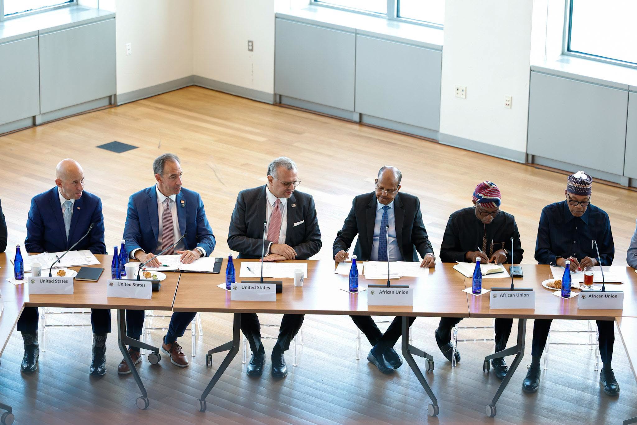 Diplomatie continentale et résolution des conflits : Le Président de la Commission de l'UA et les États-Unis co-président une réunion inédite du Quad et du Quintet sur le Soudan