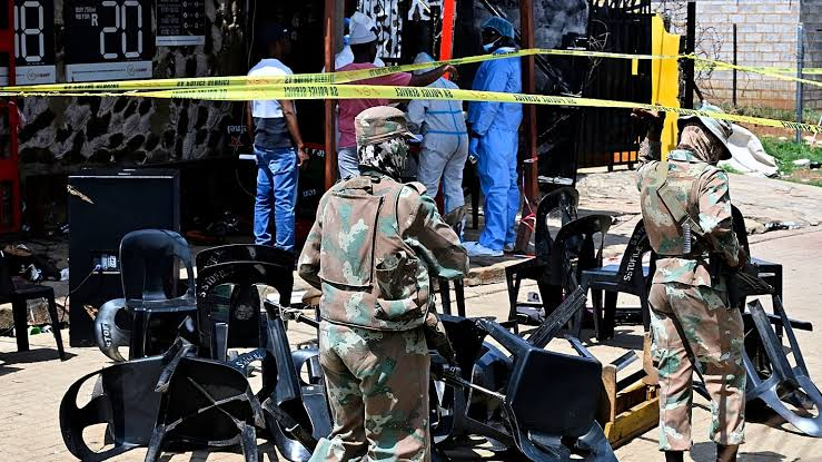 Afrique du Sud: deux fusillades font 28 morts près de Johannesburg et du Cap