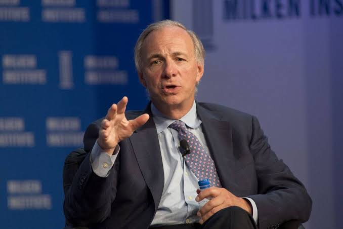 Bridgewater : le fonds Pure Alpha progresse de 18,4 % sur neuf mois