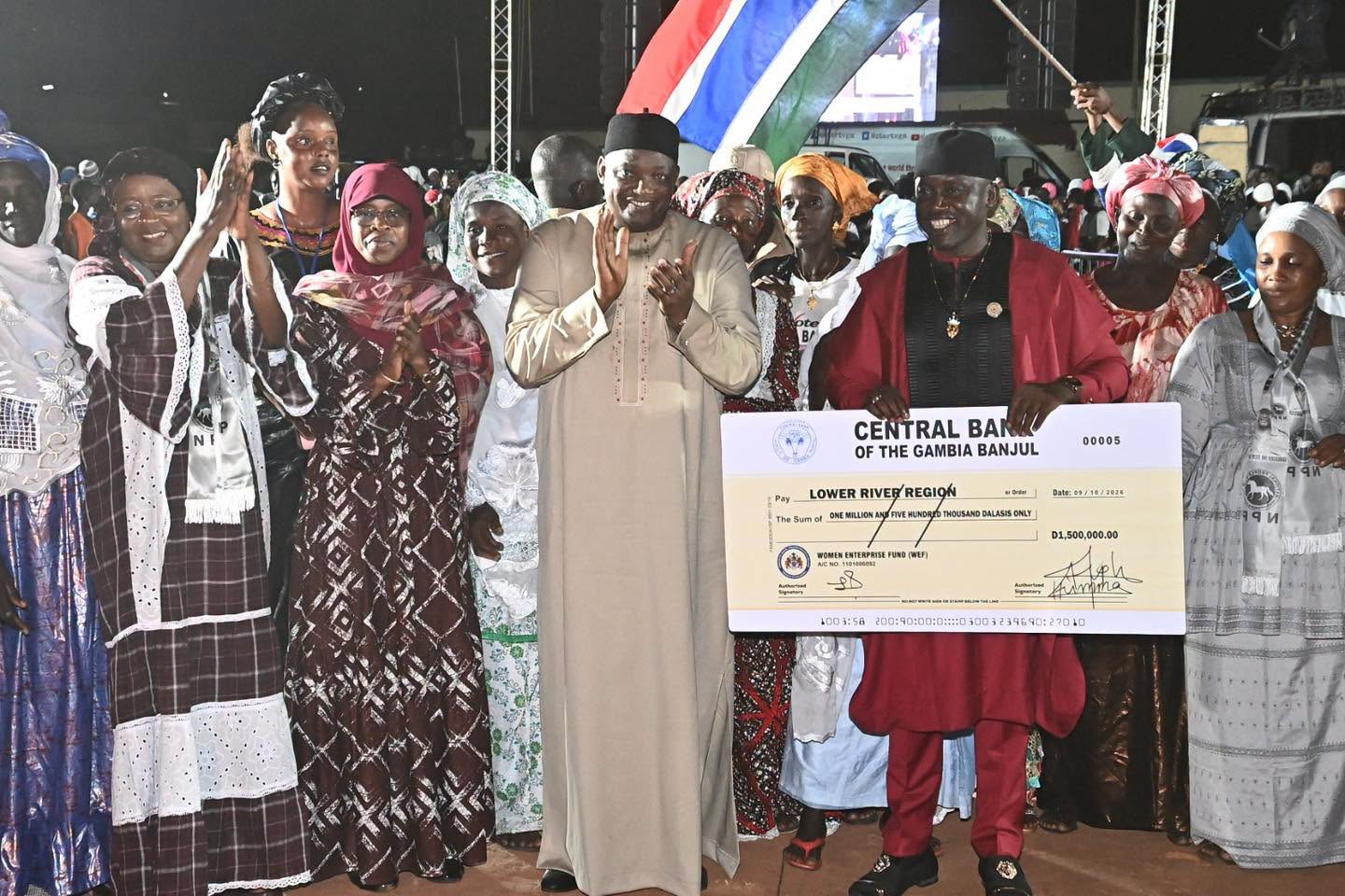 Gambie : Adama Barrow injecte 1,5 million de dalasis pour les femmes du Lower River Region