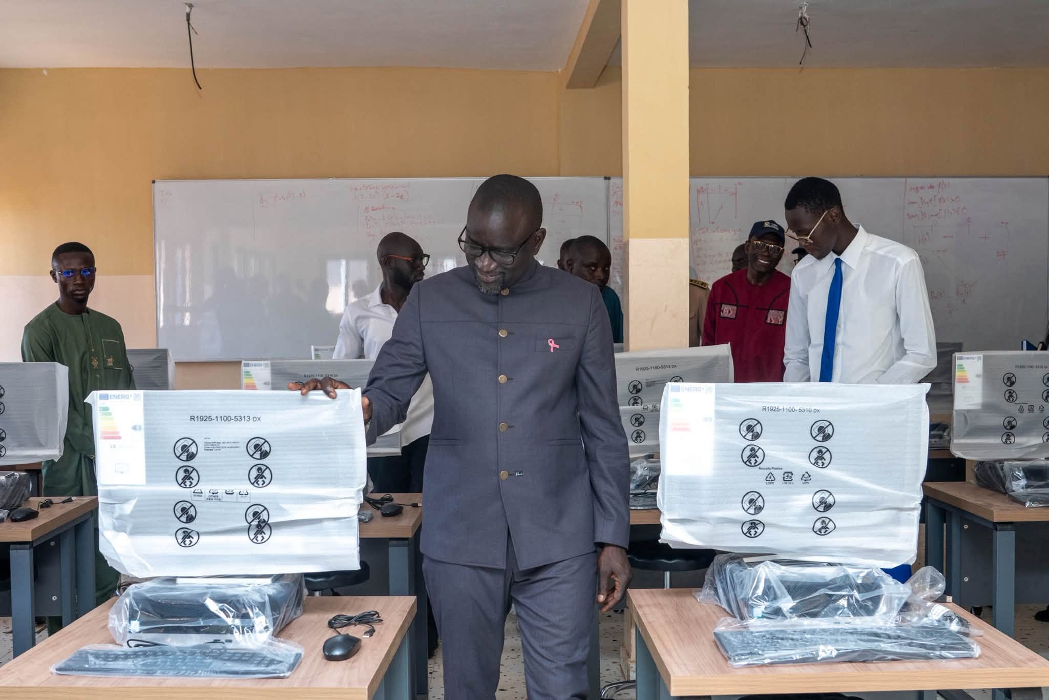 Rentrée scolaire 2026-2027 : Idrissa Samb visite plusieurs établissements de formation professionnelle à Dakar