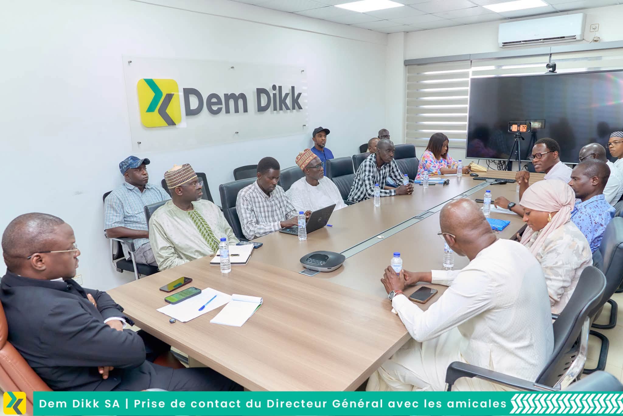 Modou Bara Gaye réunit les amicales de Dakar Dem Dikk pour instaurer un dialogue social permanent