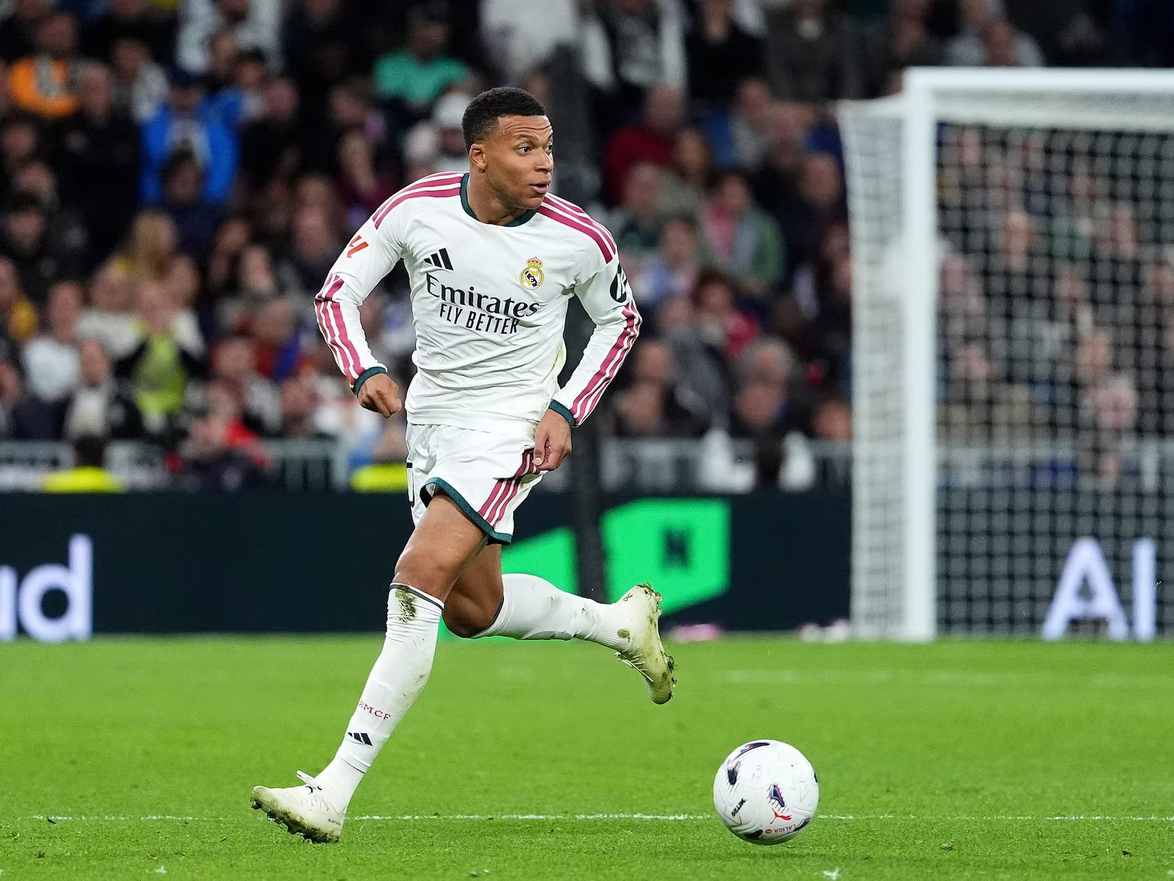 Onze d’Or 2026: Kylian Mbappé l’emporte avec 48,2 % des voix devant Joao Neves et Kvaratskhelia