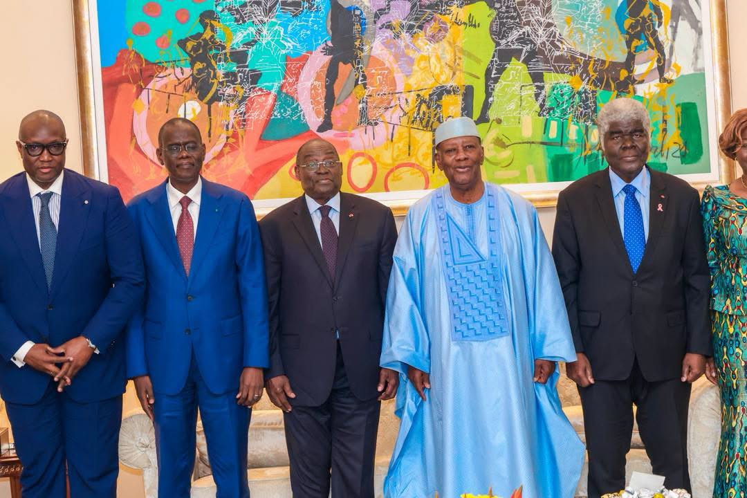 Sénégal-Côte d’Ivoire : le Premier ministre Ahmadou Alhaminou Lo reçu par Alassane Ouattara à Abidjan