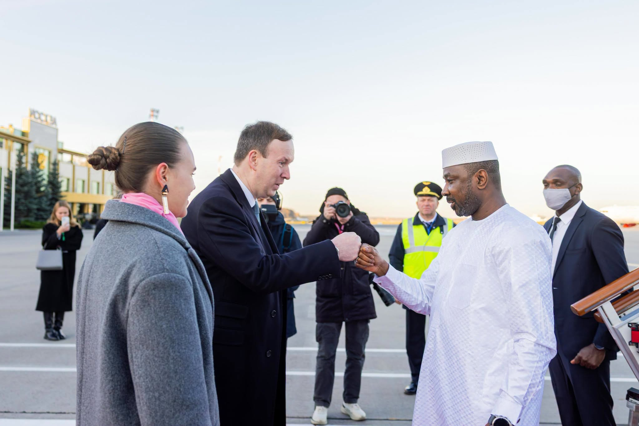 Mali / Russie: Le Général Assimi Goïta arrive à Moscou pour le 3e Sommet Russie-Afrique