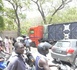 Yarakh : un camion percute le mur du parc de Hann et bloque la circulation
