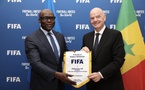 Abdoulaye Fall reçu par Gianni Infantino pour accélérer le développement du football africain