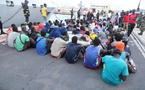 Émigration irrégulière : Une pirogue partie de la Gambie dévie et échoue aux Almadies, 93 migrants interpellés