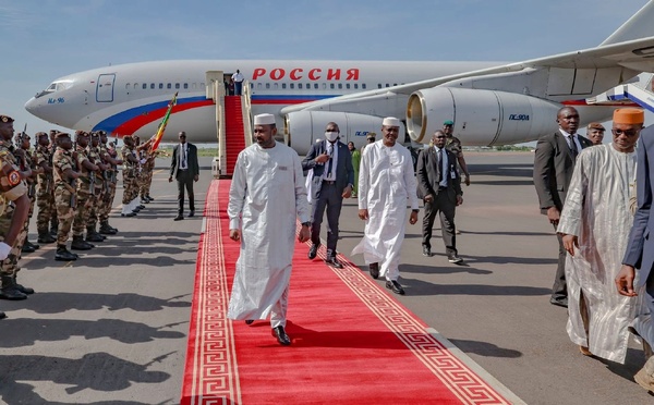Mali–Russie : Le Président Assimi Goïta de retour à Bamako après sa visite officielle à Moscou