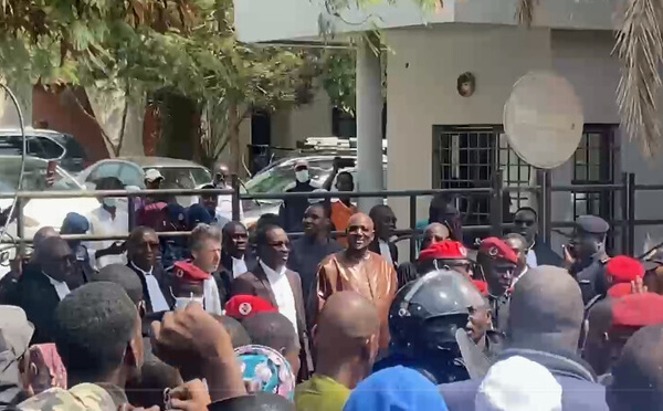 Pôle judiciaire et financier: fin d’audition de Farba Ngom, le député-maire a répondu à toutes les questions (avocat)