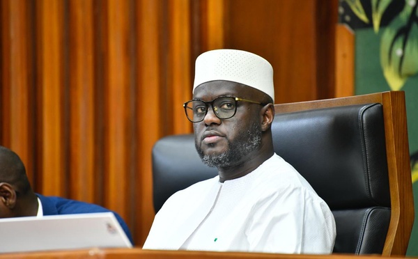 Assemblée nationale: l'opposition dénonce une dérive démocratique après la séance de questions au gouvernement