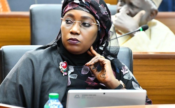 Ndogou au Palais : la députée Yacine Sambe décline l’invitation du président Diomaye Faye