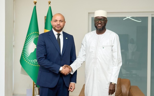 Diplomatie Parlementaire : El Malick Ndiaye reçoit le Secrétaire général de l’OEACP
