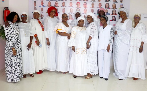 Journée Internationale des Droits de la Femme : UBA Sénégal célèbre ses collaboratrices en blanc