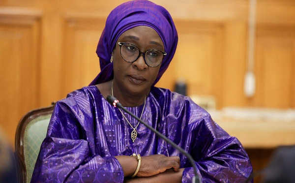 MAC de Mbour : Yassine Fall au chevet d’un système pénitentiaire à bout de souffle