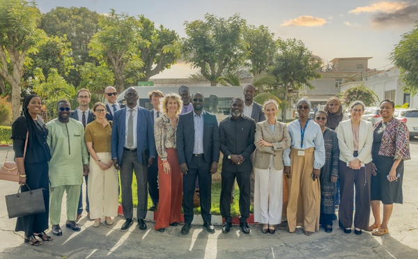 Visite d’une délégation belge à l’Institut Pasteur de Dakar