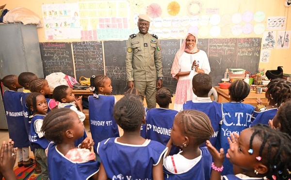 Douane-Populations : Le Directeur général des Douanes apporte son soutien à la Case des tout-petits de Bakel