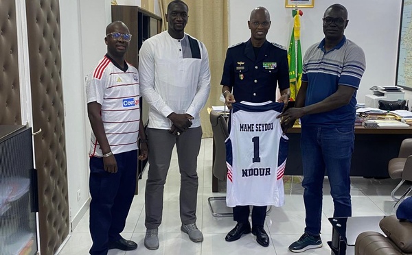 Coupe du Maire de Basketball: Le Directeur général de la Police nationale, Mame Seydou Ndour, reçoit l'AS Police en prélude à la finale