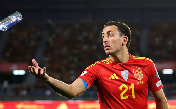 Mondial 2026 : Face à la polémique, la FIFA fait marche arrière et autorise une bouteille d'eau par supporter