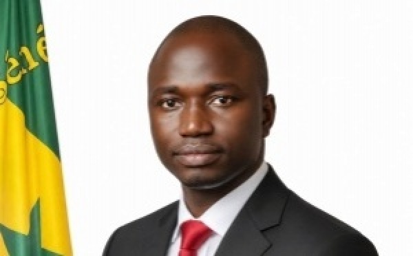 Rationalisation douce ou démolitiondu pluralisme politique au Sénégal par Bougar DIOUF