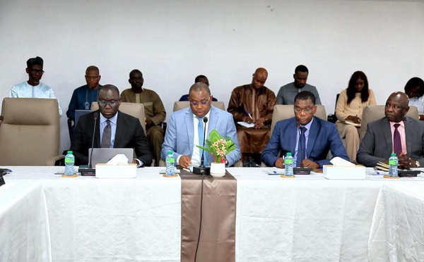 Dialogue social : Le ministre Mamadou Lamine Dianté face au Front syndical (FSDT) pour désamorcer la grève du 10 juillet