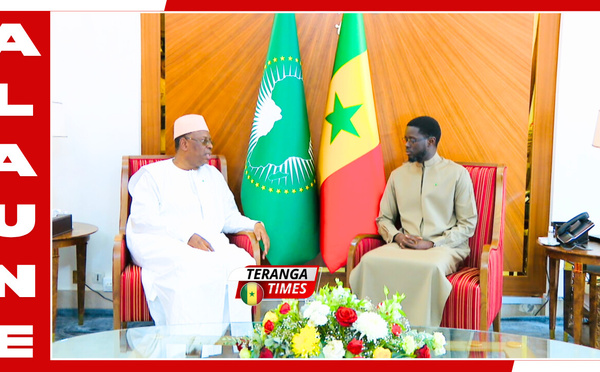 Diplomatie et Continuité républicaine: Le Président Bassirou Diomaye Faye reçoit son prédécesseur Macky Sall au Palais de la République