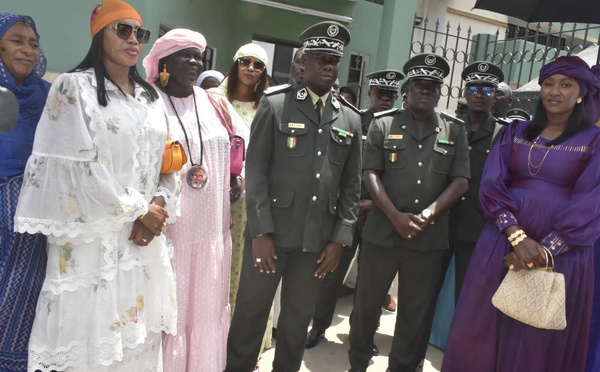 Action humanitaire: Sokhna Aïda Diallo fait un don important de vivre et de matériel à la Direction de l’Administration pénitentiaire