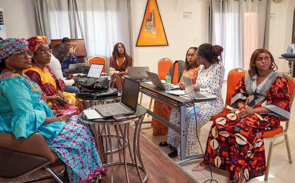 Numérique et fonction publique : Un plan de sensibilisation lancé à Dakar pour renforcer les compétences des femmes agents de l'État