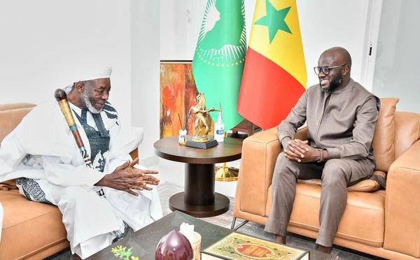 Nécrologie: El Malick Ndiaye rend hommage au guide religieux Cheikh Mouhamadou Macky Ibrahima Niass