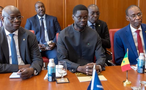 DIOMAYE HUÉ À WASHINGTON: ON PEUT CONTESTER UN PRÉSIDENT SANS HUMILIER L’HOMME NI LA FONCTION. (Boubacar SEYE)