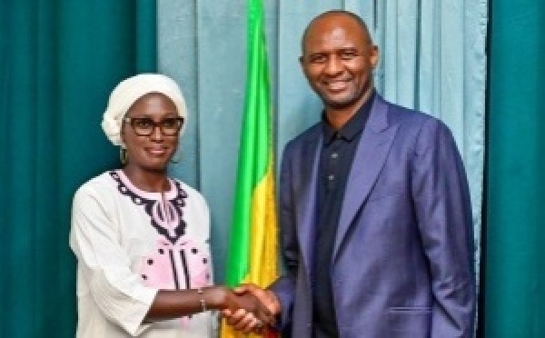 Patrick Vieira reçu par la ministre des Sports : les Lions préparent déjà les prochaines échéances