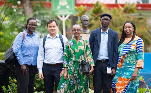 Souveraineté sanitaire, recherche médicale et coopération internationale : L'Institut Pasteur de Dakar reçoit une délégation de haut niveau du CRDI