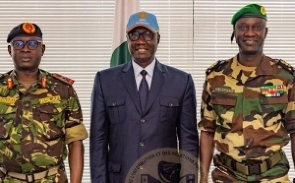 Oumar Wade prend la tête des chefs d’état-major de la CEDEAO