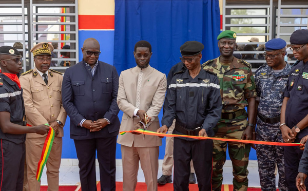 Diamniadio: le président Diomaye Faye inaugure la 15e compagnie de sapeurs-pompiers