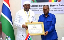 Guinée-Bissau : le président Adama Barrow décoré de la médaille Amílcar Cabral