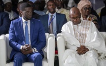 Le Président Diomaye FAYE  présente ses condoléances au ministre de l’Éducation nationale Moustapha Mamba Guirassy.